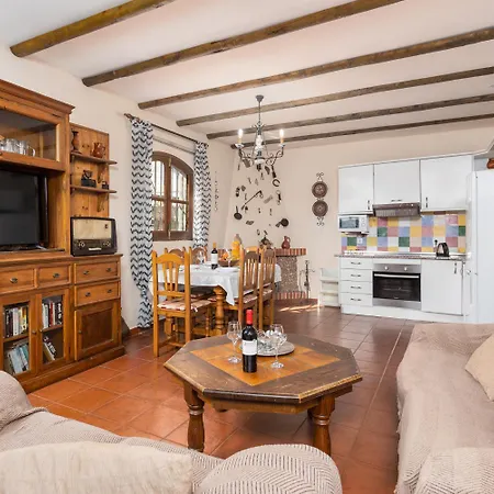 Paloma Villa